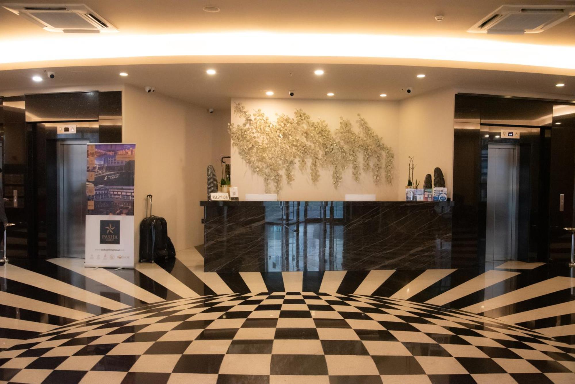 Grand Pasha Lefkosa Hotel & Casino Exterior photo
